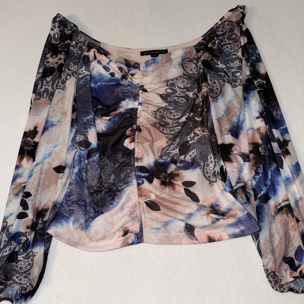 90s Boston proper semi Sheer/Long Sleeve Floral Pattern /Size Small